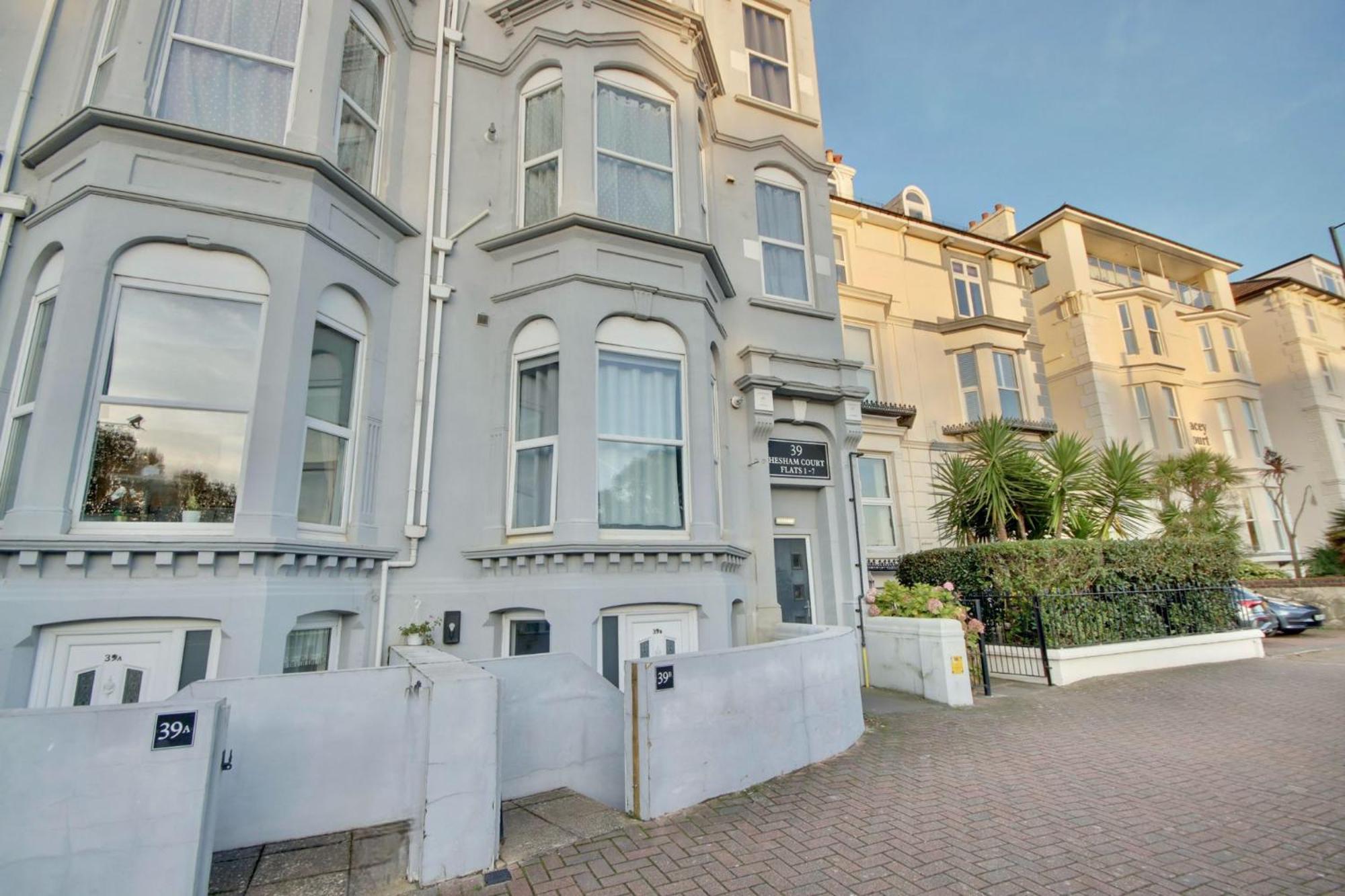 Southsea Getaway Apartment With Pool Table And Hot Tub Portsmouth Ngoại thất bức ảnh
